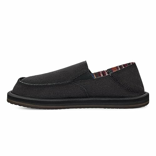 Black casual loafer shoe with plaid interior