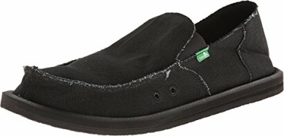 Sanuk Vagabond Sidewalk Surfer - Stylish black sandal for casual outings